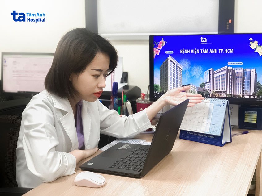 Stefani Phạm