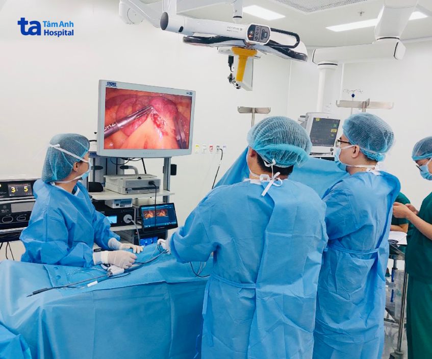 ca phẫu thuật khối u ruột non