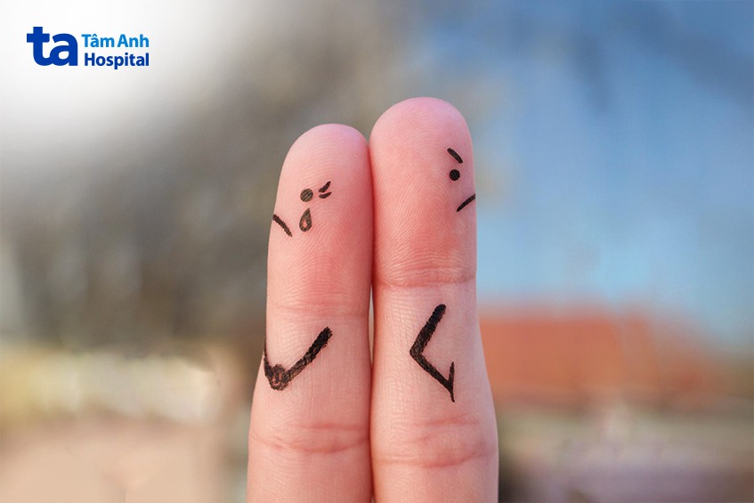 quan hệ tình dục thô bạo