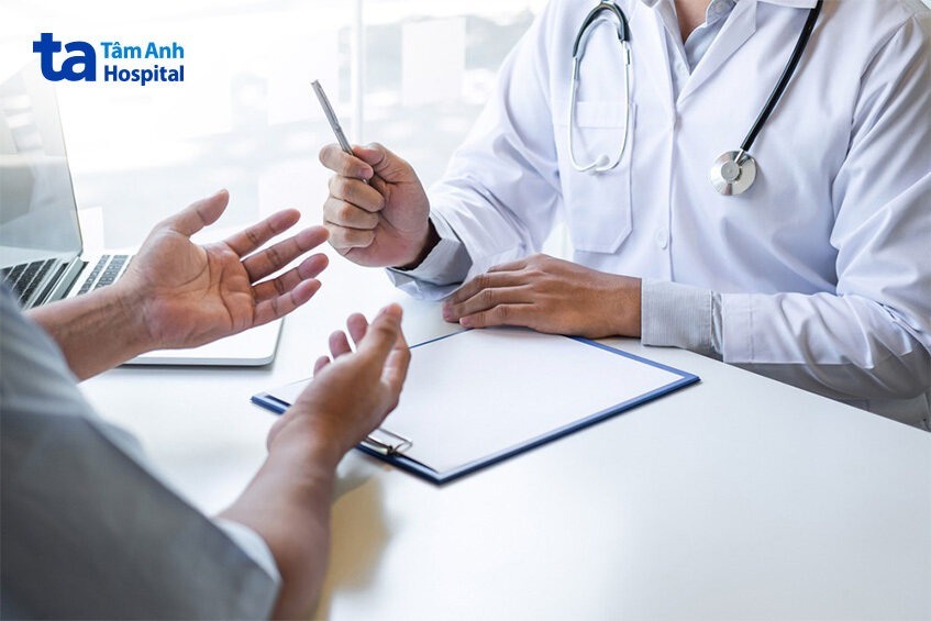 thăm khám bác sĩ tư vấn