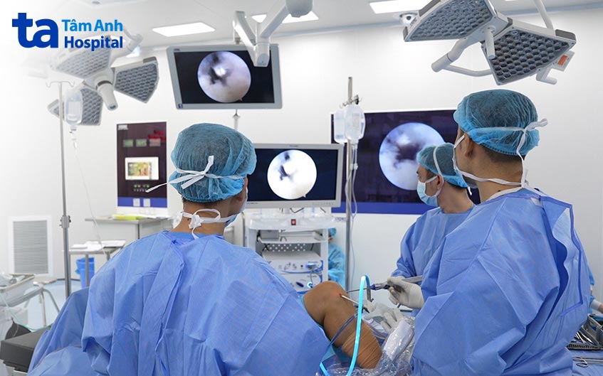 ca phẫu thuật dây chằng