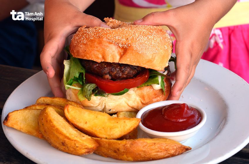 Chế độ dinh dưỡng không lành mạnh