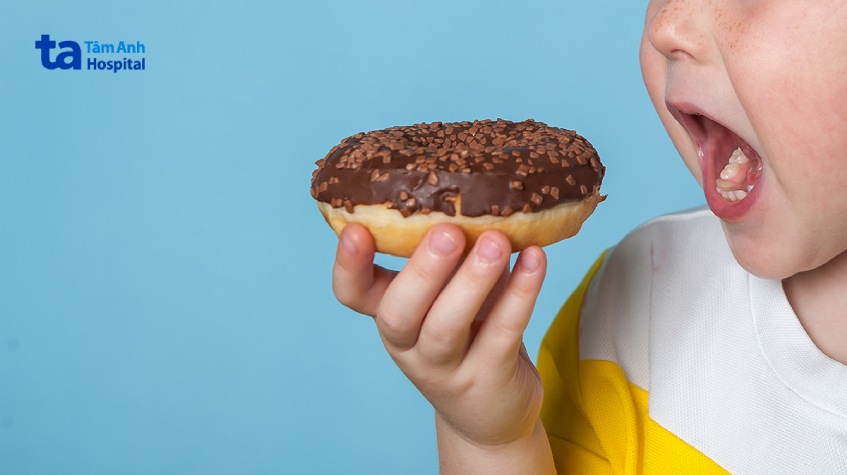 Chế độ dinh dưỡng không phù hợp