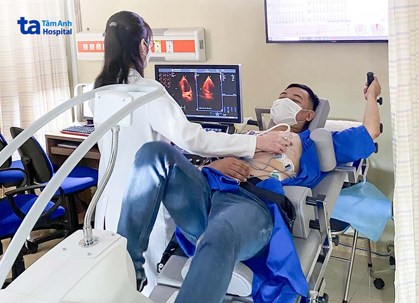Liệu pháp siêu âm tim gắng sức giúp bác sĩ xác định nguyên nhân gây đau thắt ngực điển hình