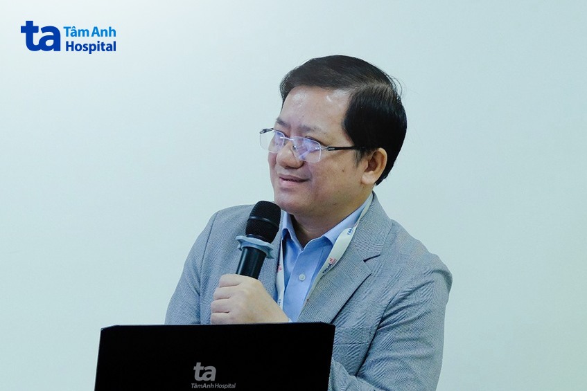 TS.BS Lê Thanh Hùng, Trưởng khoa Ngoại thận – Tiết niệu, Bệnh viện Nhi Đồng 1 TP.HCM