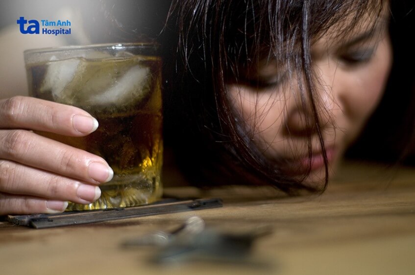 uống rượu bia gây mất trí nhớ tạm thời