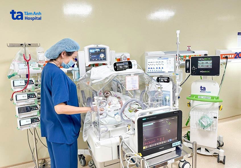 BVĐK Tâm Anh là bệnh viện tư nhân đầu tiên áp dụng kỹ thuật thở khí NO (Nitric oxide) điều trị suy hô hấp nặng do tăng áp phổi ở trẻ sơ sinh