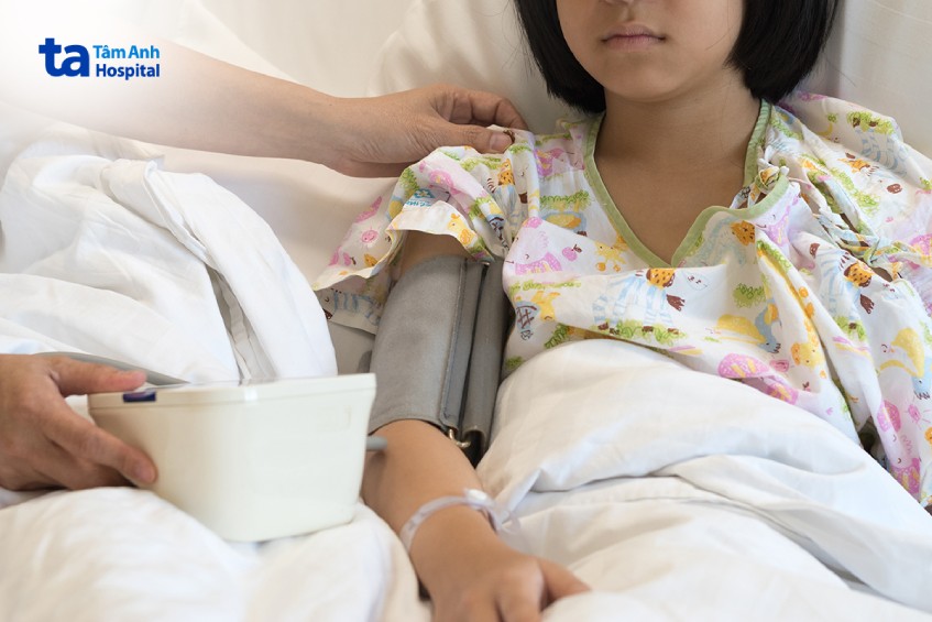 Viêm cầu thận cấp ở trẻ em có thể khiến huyết áp tăng cao