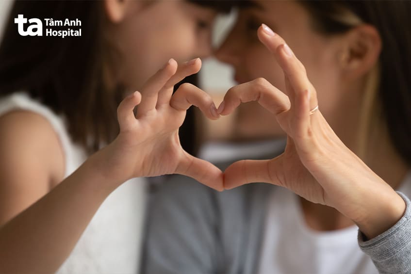 Nói chuyện với con sau quá trình điều trị