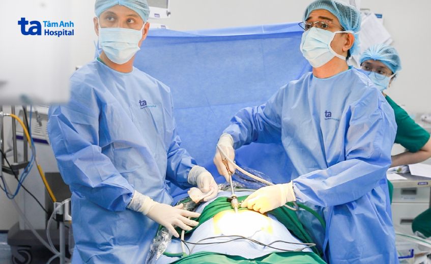 phẫu thuật chữa u ác dạ dày