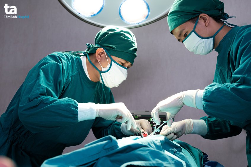 sinh thiết gan nguy hiểm không