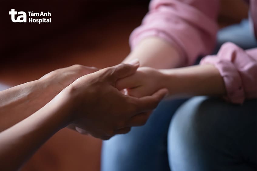 Tầm soát ung thư vú ở phụ nữ trẻ