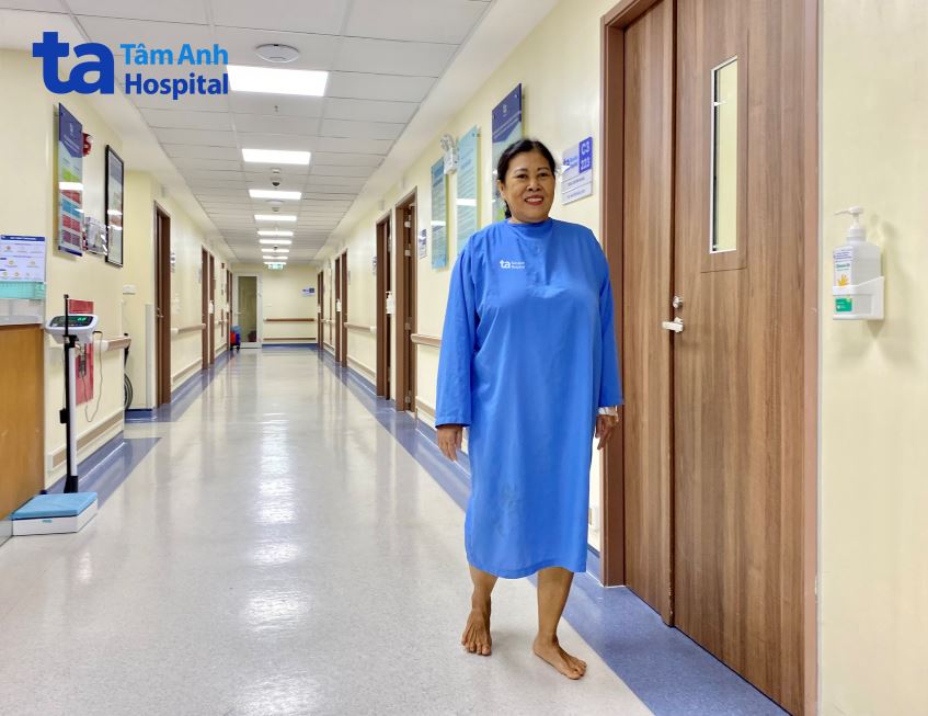 bệnh nhân hồi phục sau phẫu thuật