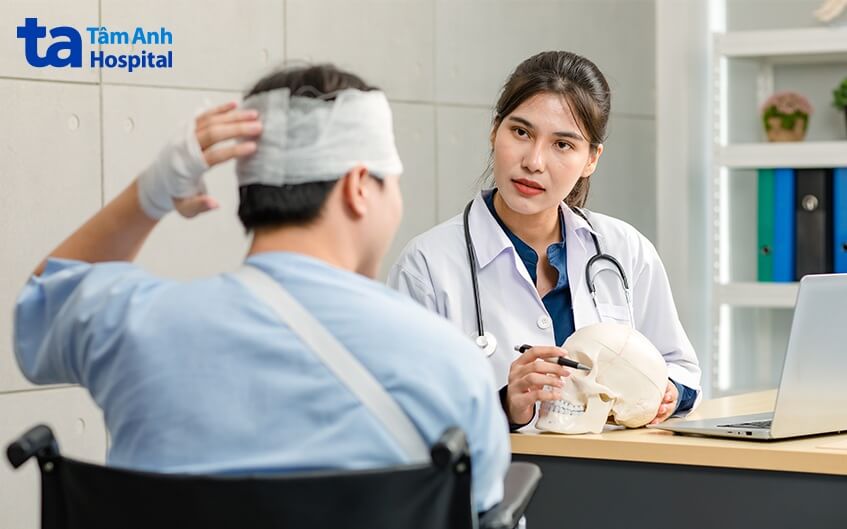 sau phẫu thuật ghép sọ tự thân
