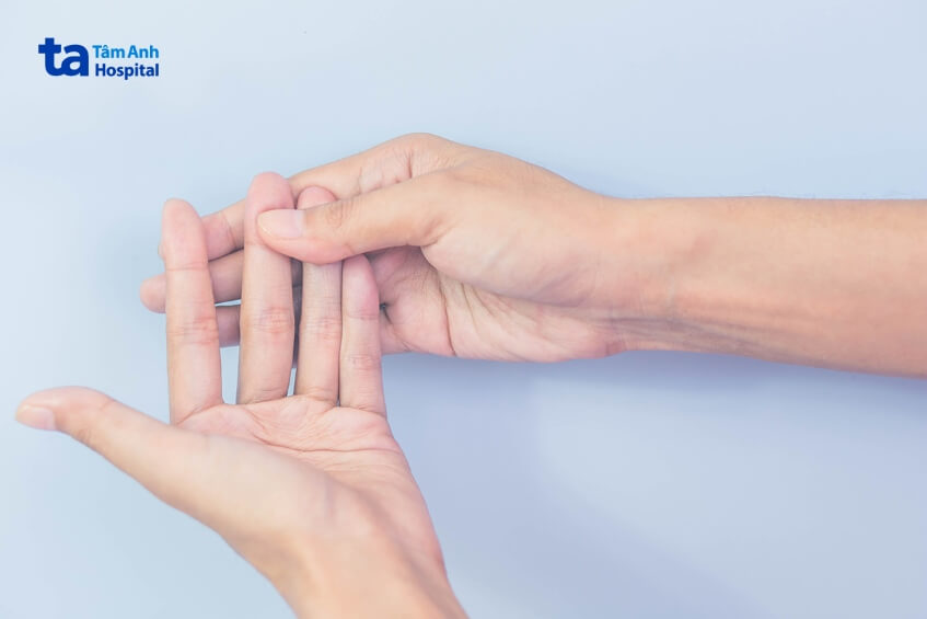 triệu chứng viêm dây thần kinh ngoại biên