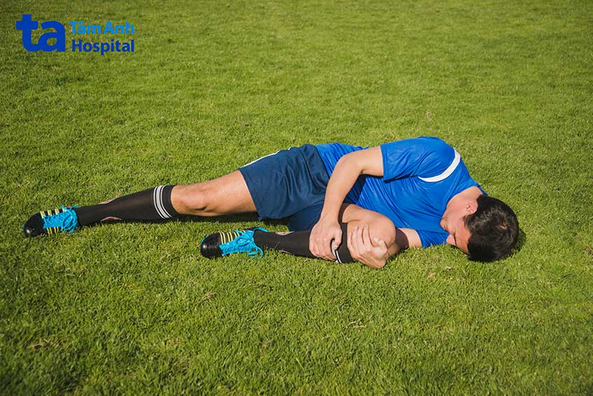 chấn thương trong bóng đá