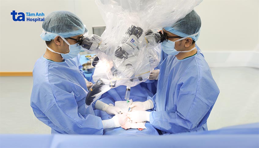 e kip mổ micro tese