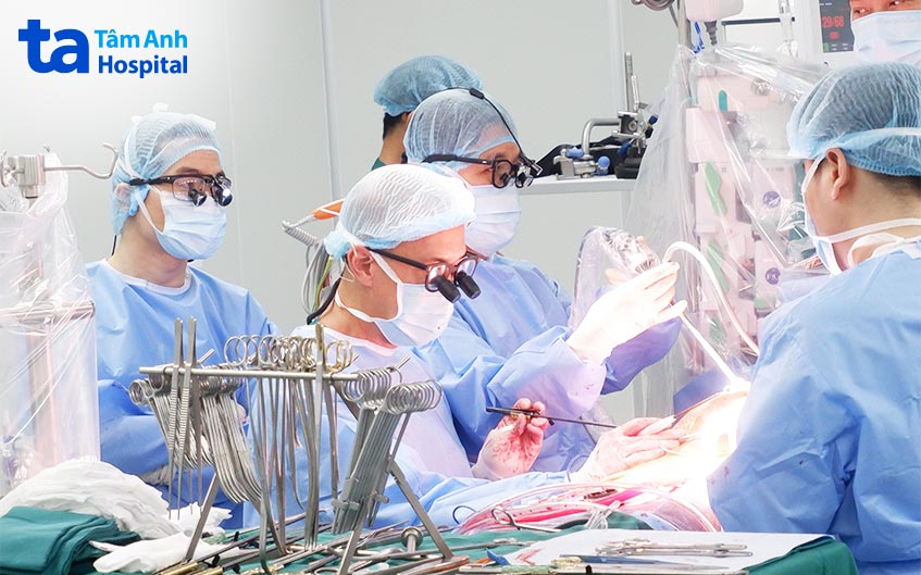 Phẫu thuật sửa van tim hai lá bằng kỹ thuật xâm lấn tối thiểu giúp rút ngắn thời gian hồi phục cho người bệnh