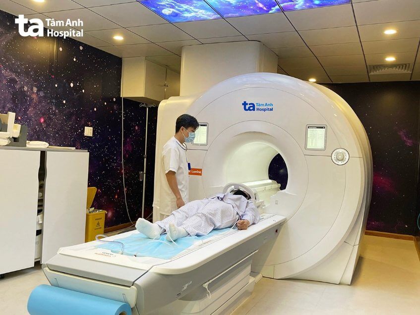 đột quỵ tăng 20-30% trong mùa lạnh tầm soát