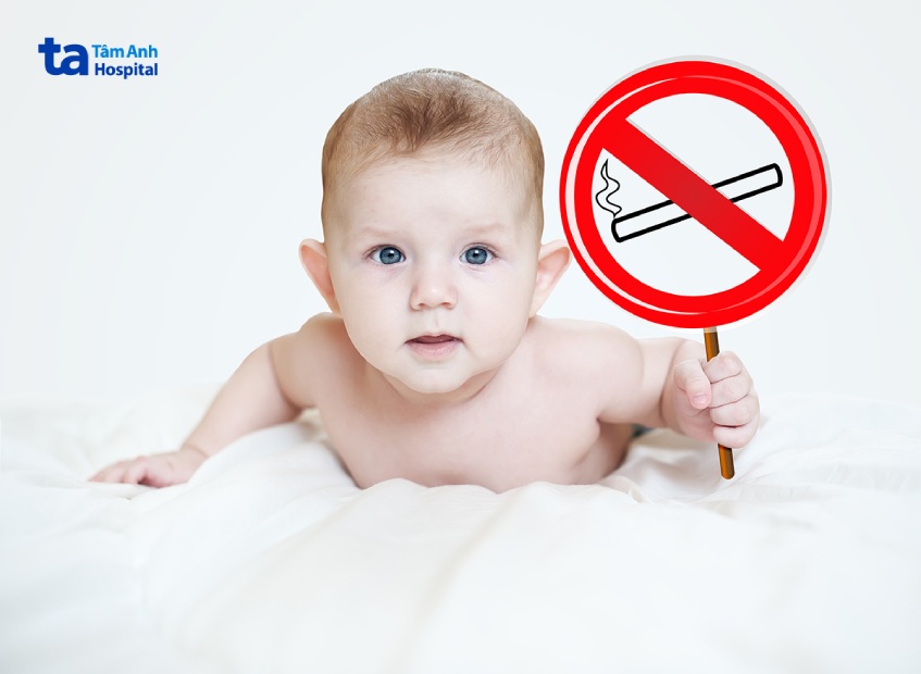 Thai phụ và trẻ sơ sinh nên tránh xa khói thuốc lá