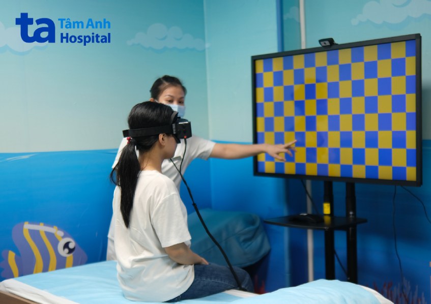 bệnh nhân đo chức năng tiền đình