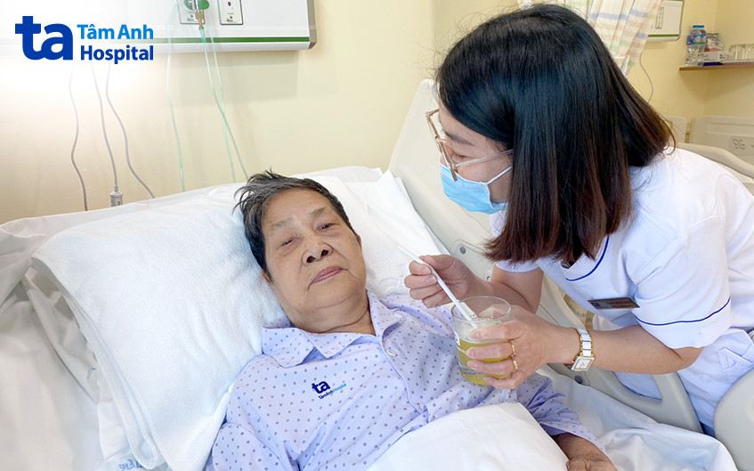 bệnh nhân sau ca mổ