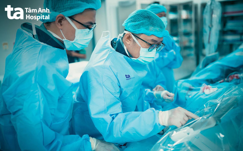 Chụp mạch vành là một trong những phương pháp chẩn đoán viêm cơ tim