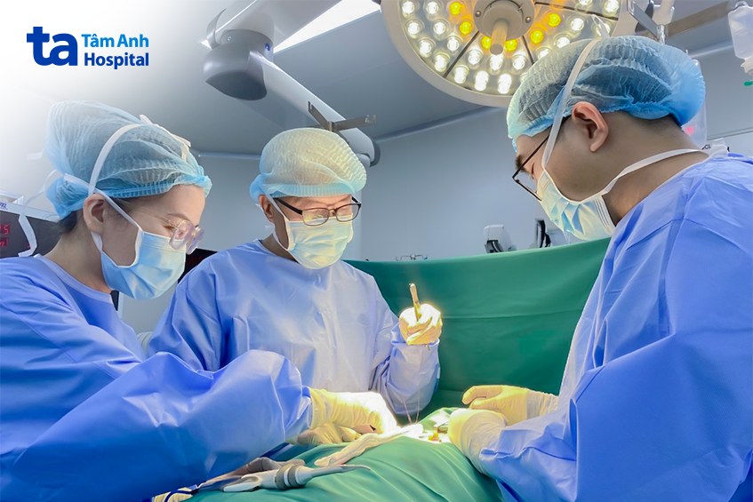 Lấy trọn u ác tính trong 90 phút