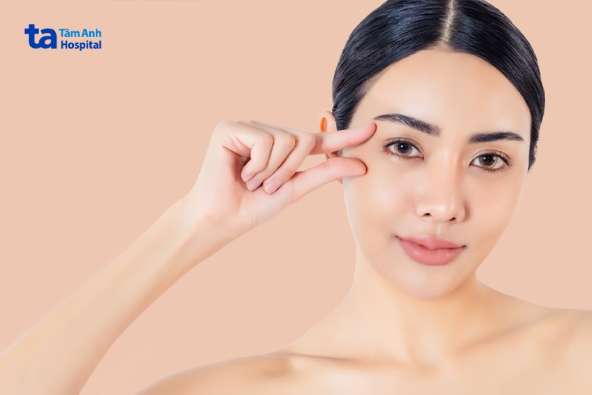 lưu ý sau khi tiêm botox bị sưng