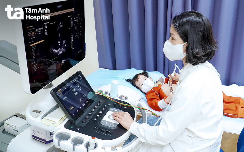 Sàng lọc bệnh tim bẩm sinh cho trẻ bằng phương pháp siêu âm tim