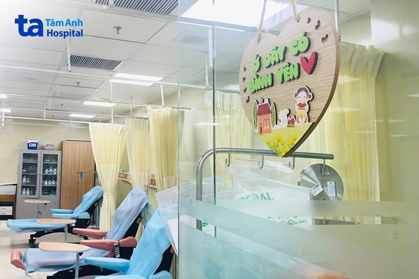 Điều Dưỡng và Chuyên viên Hỗ trợ Y khoa ung bướu