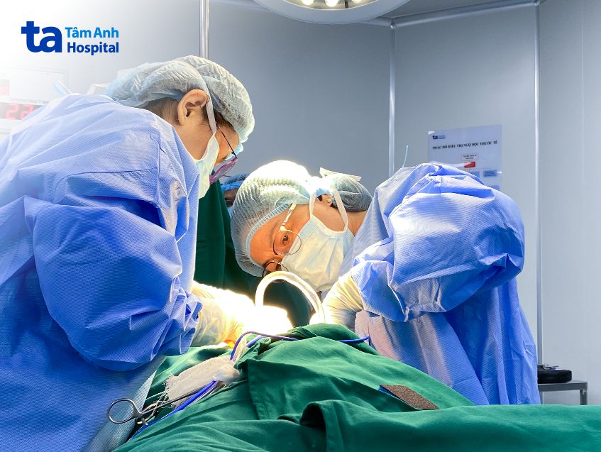 Phối hợp để phát hiện chính xác bất thường 