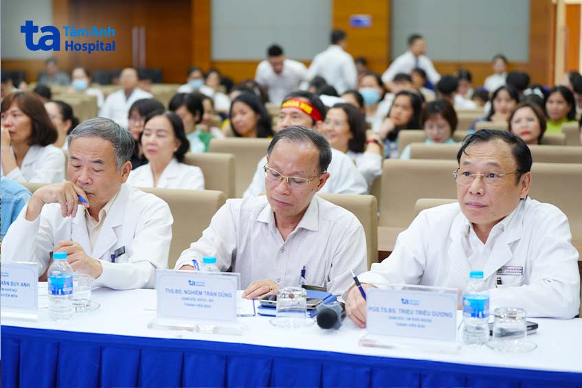 Ban giám khảo của hội thi chấm điểm