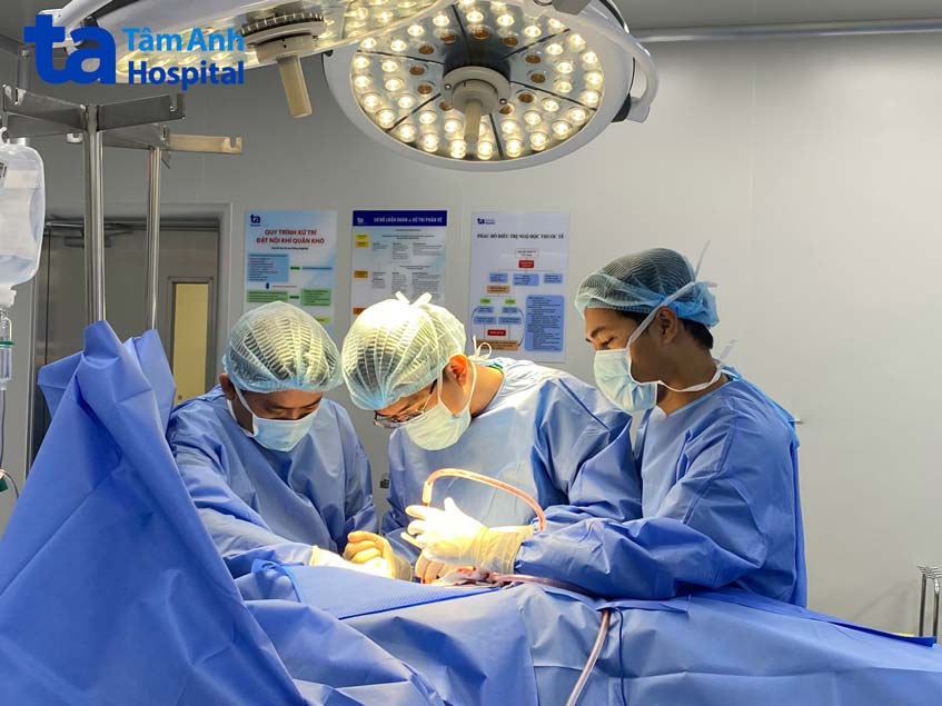 bs duy phẫu thuật kết hợp xương đòn