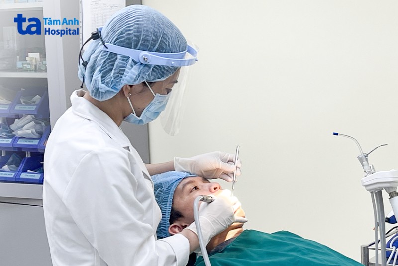 Khám và điều trị hết đau khi mọc răng khôn tại BVĐK Tâm Anh