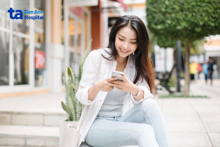 dấu hiệu nhận biết nám chân đinh