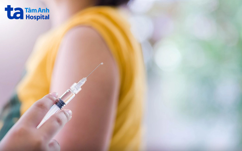 Hiệu lực vắc xin cúm khoảng 6-12 tháng