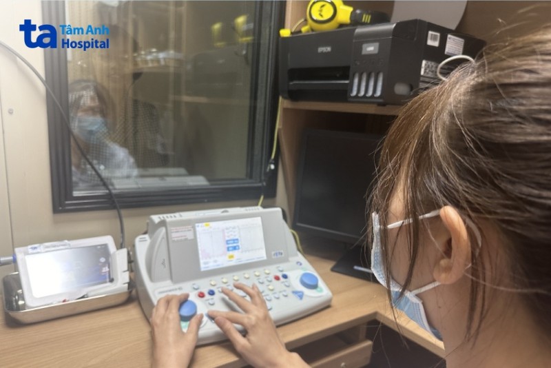 Khám thính lực tại BVĐK Tâm Anh
