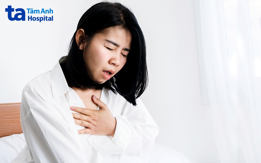 Khó thở là triệu chứng thường gặp ở mọi mức độ suy hô hấp