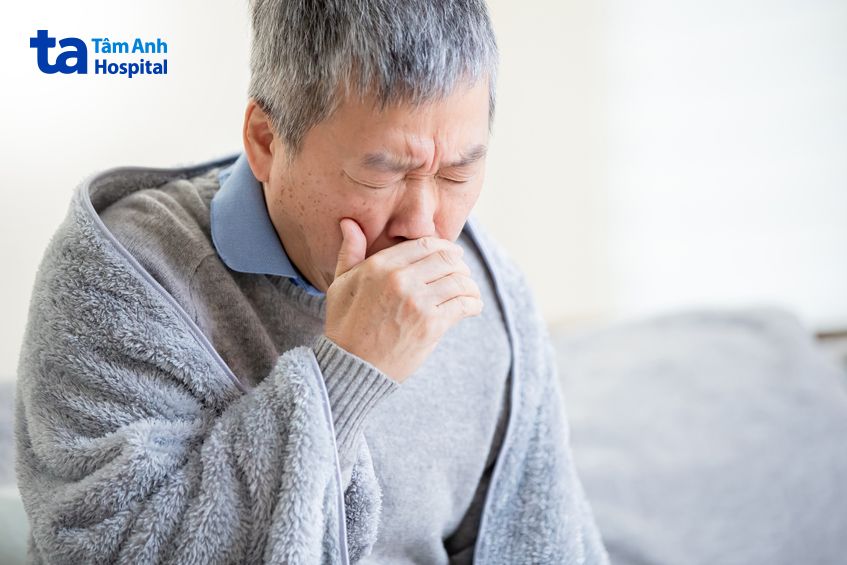 Người cao tuổi là đối tượng có nguy cơ cao