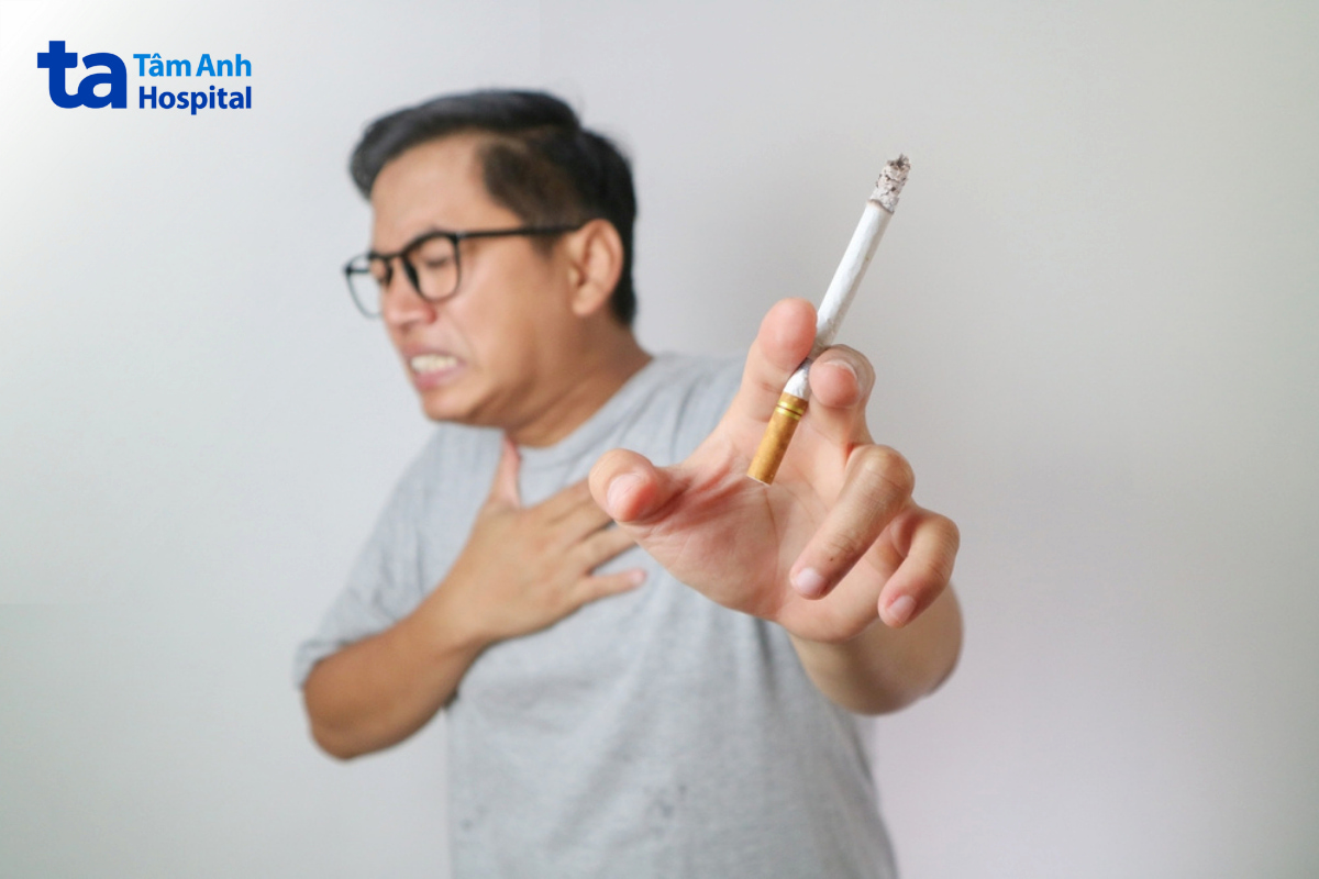 Người thường xuyên hút thuốc lá nên chủ động thực hiện tầm soát bệnh tim mạch