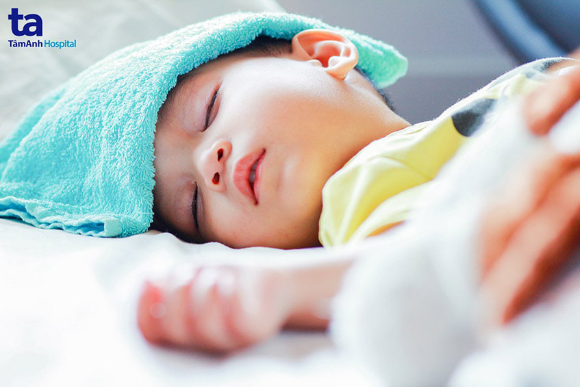 Cảnh báo nguy kịch do sốt xuất huyết không nhập viện do e sợ Covid-19