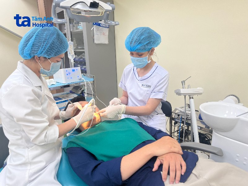 Nhổ tiểu phẫu răng khôn hàm dưới an toàn tại BVĐK Tâm Anh