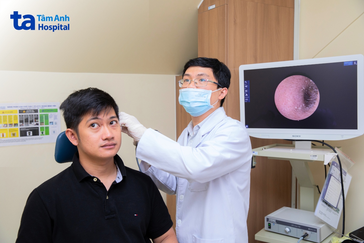 nội soi chẩn đoán bệnh về tai
