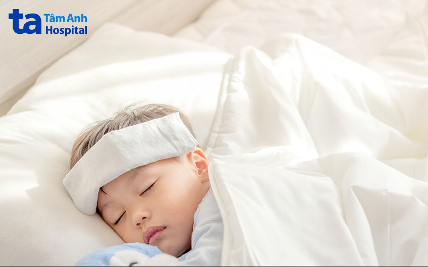 Sốt nhẹ dưới 38 độ c nên uống nhiều nước