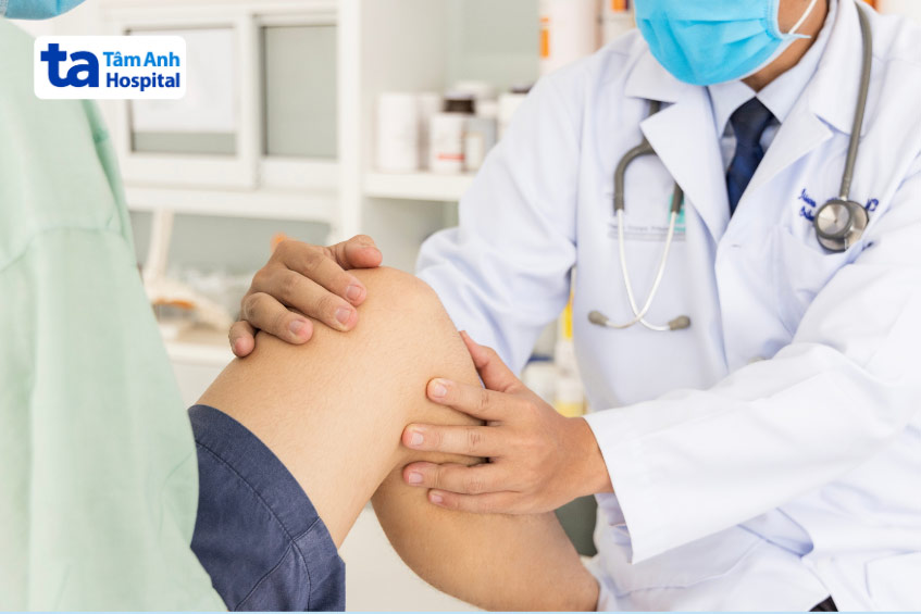 sử dụng thuốc giảm đau đầu gối