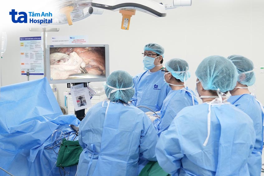 bs hùng nội soi cho người bệnh