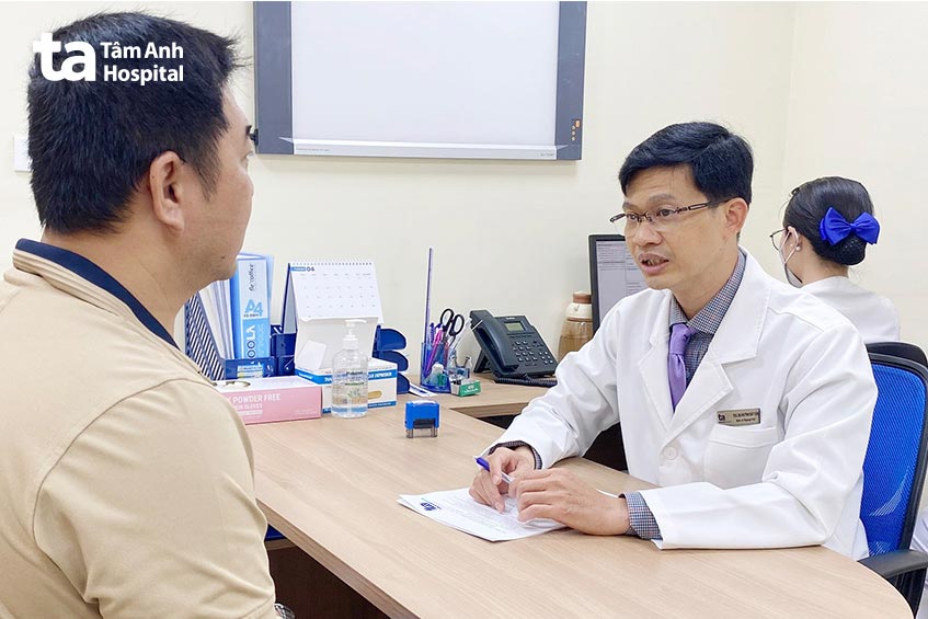 bs tấn tư vấn cho anh m