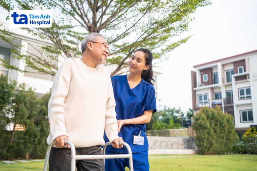 Cần lưu ý gì khi chăm sóc cho người đang điều trị suy hô hấp