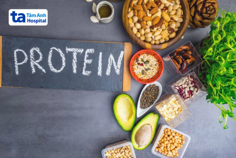 thực đơn cho người bị gãy xương giàu protein